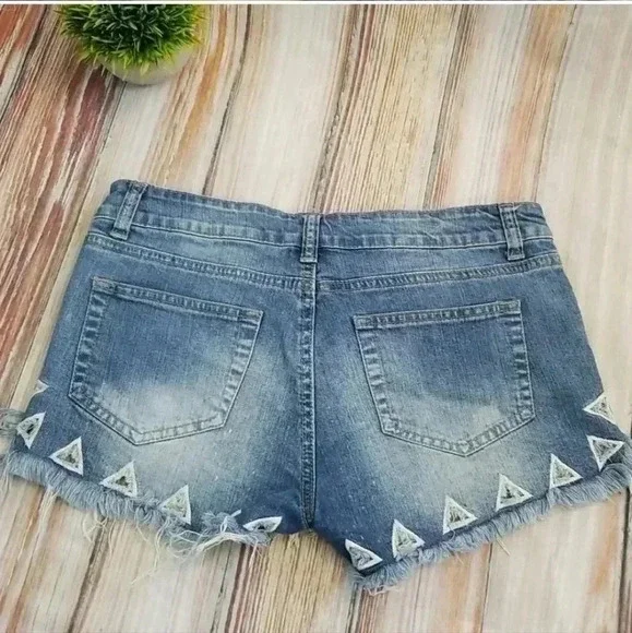 Anthropologie Distressed Denim Shorts Triangle Cutout Detail - Picture 8 of 8